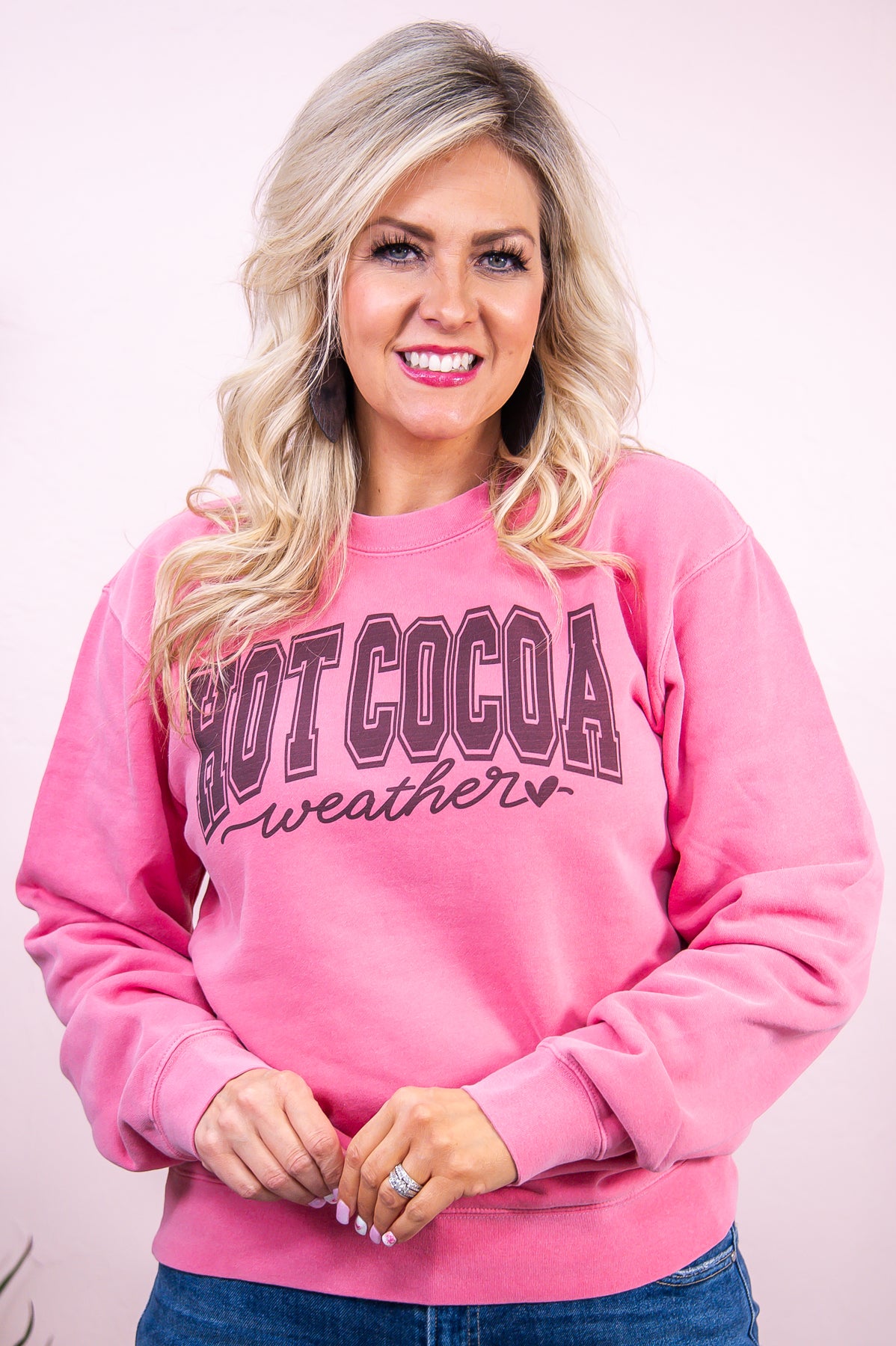 Hot Cocoa Weather Pigment Pink Graphic Sweatshirt - A3163PPK