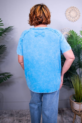 Easy Style Basic Mineral Wash Top in Deep Sky