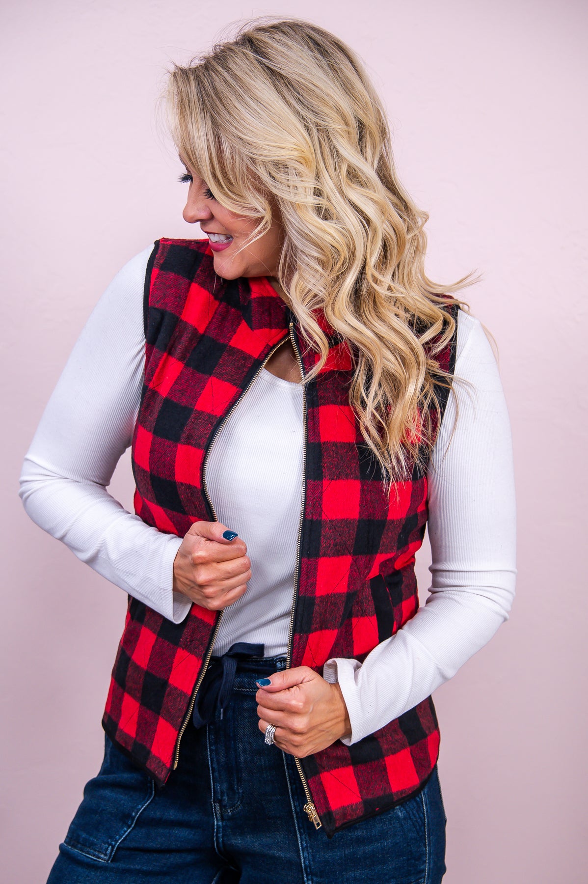 Chilly Days Coming Red/Black Buffalo Plaid Vest - O5037RD