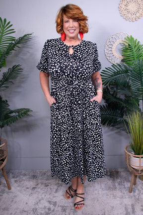 I'm Feeling Independent Half Sleeve Dress - D5620BK