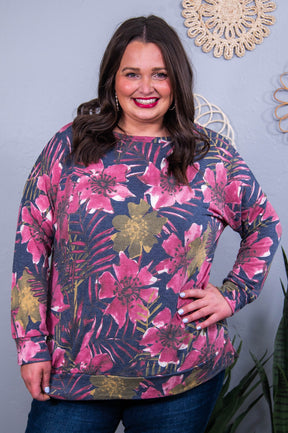 Cue The Chic Navy/Multi Color Floral Top - T10455NV