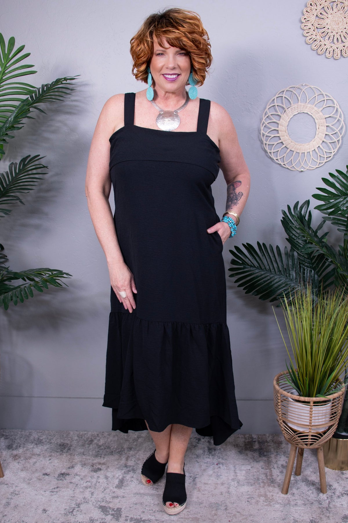 Nightlife Tie Back Maxi Dress - D5746BK