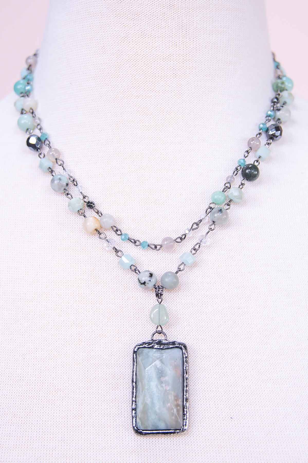 Mint Chain Link Beaded Layered Pendant Necklace - NEK4345MT