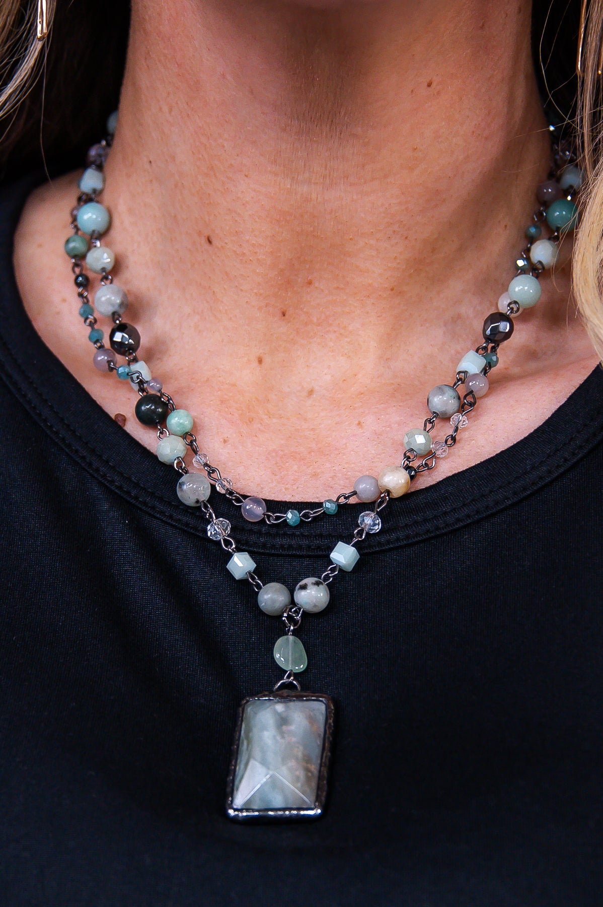 Mint Chain Link Beaded Layered Pendant Necklace - NEK4345MT