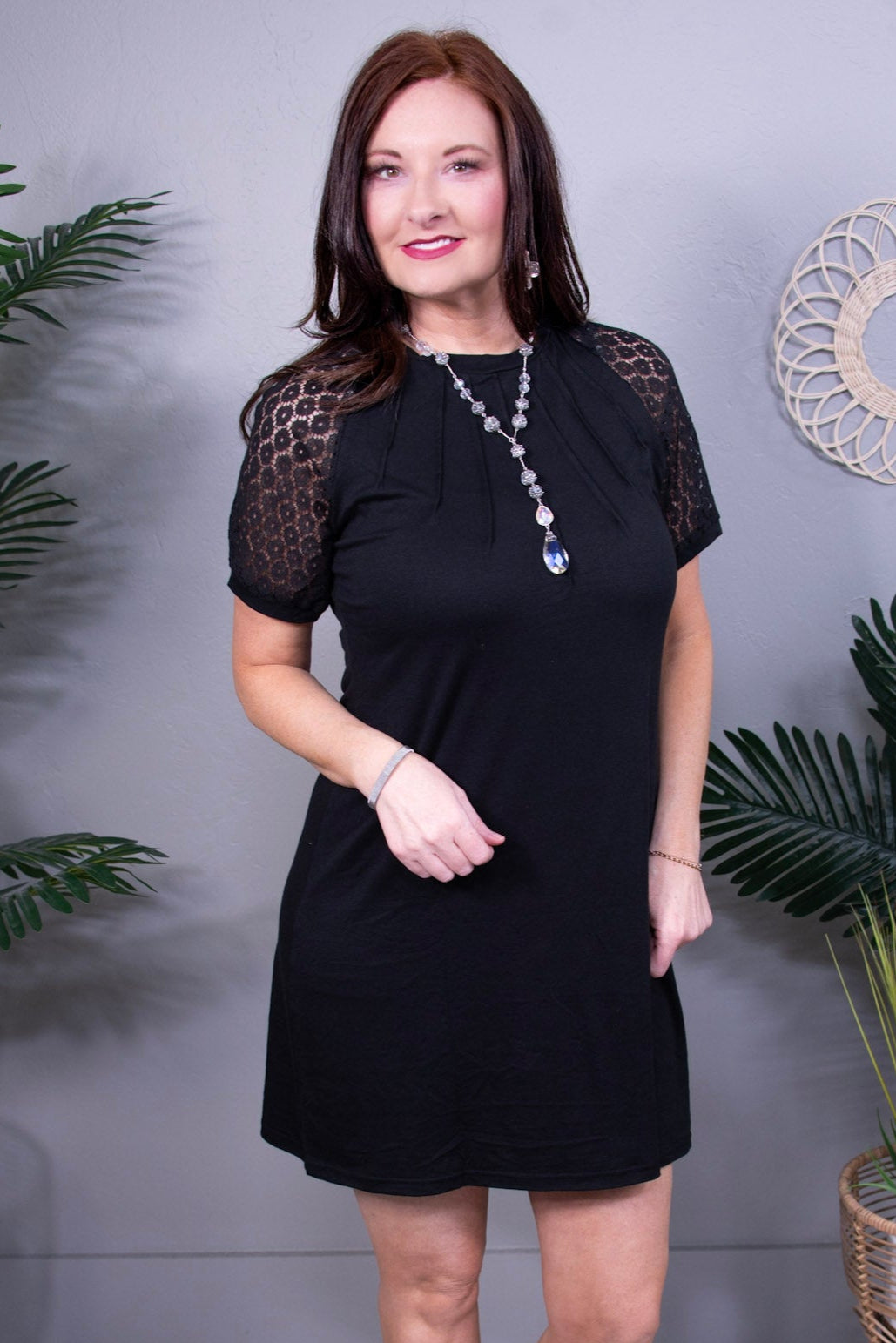 Classic All Day Pleated Detail Shift Dress D5631BK