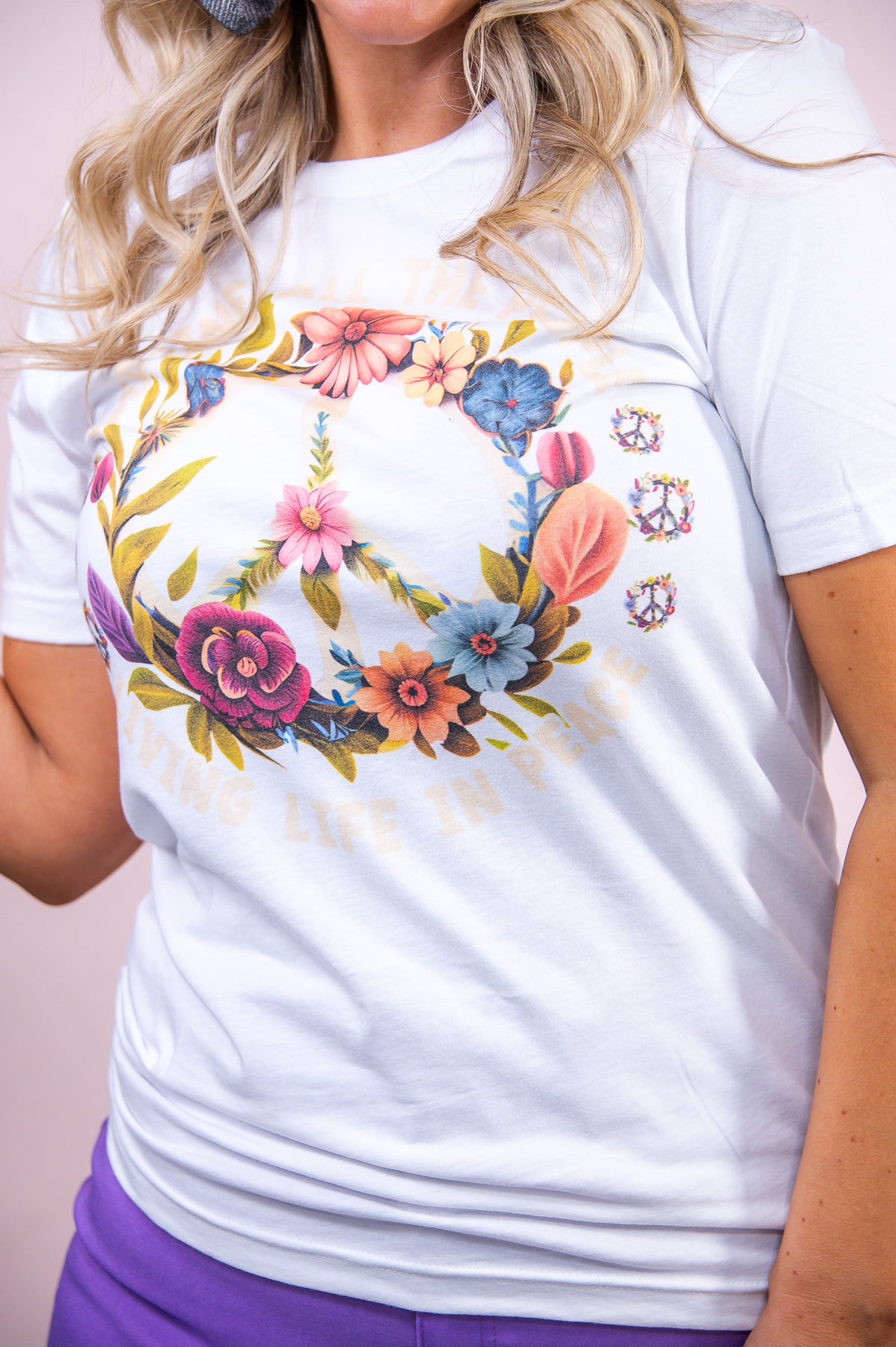 Living Life In Peace White Floral Peace Sign Graphic Tee - A3175WH