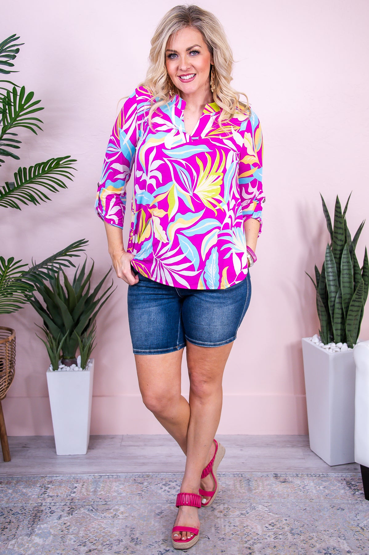 Everything I Wanted Magenta/Multi Color Tropical Leaf Top - T9762MG
