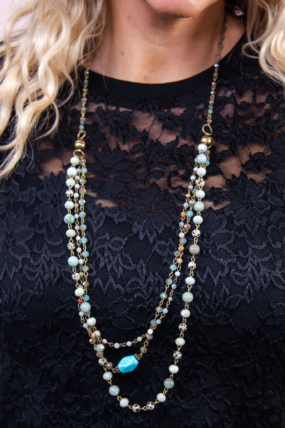 Turquoise/Multi Color Layered Bead Necklace - NEK4277TU