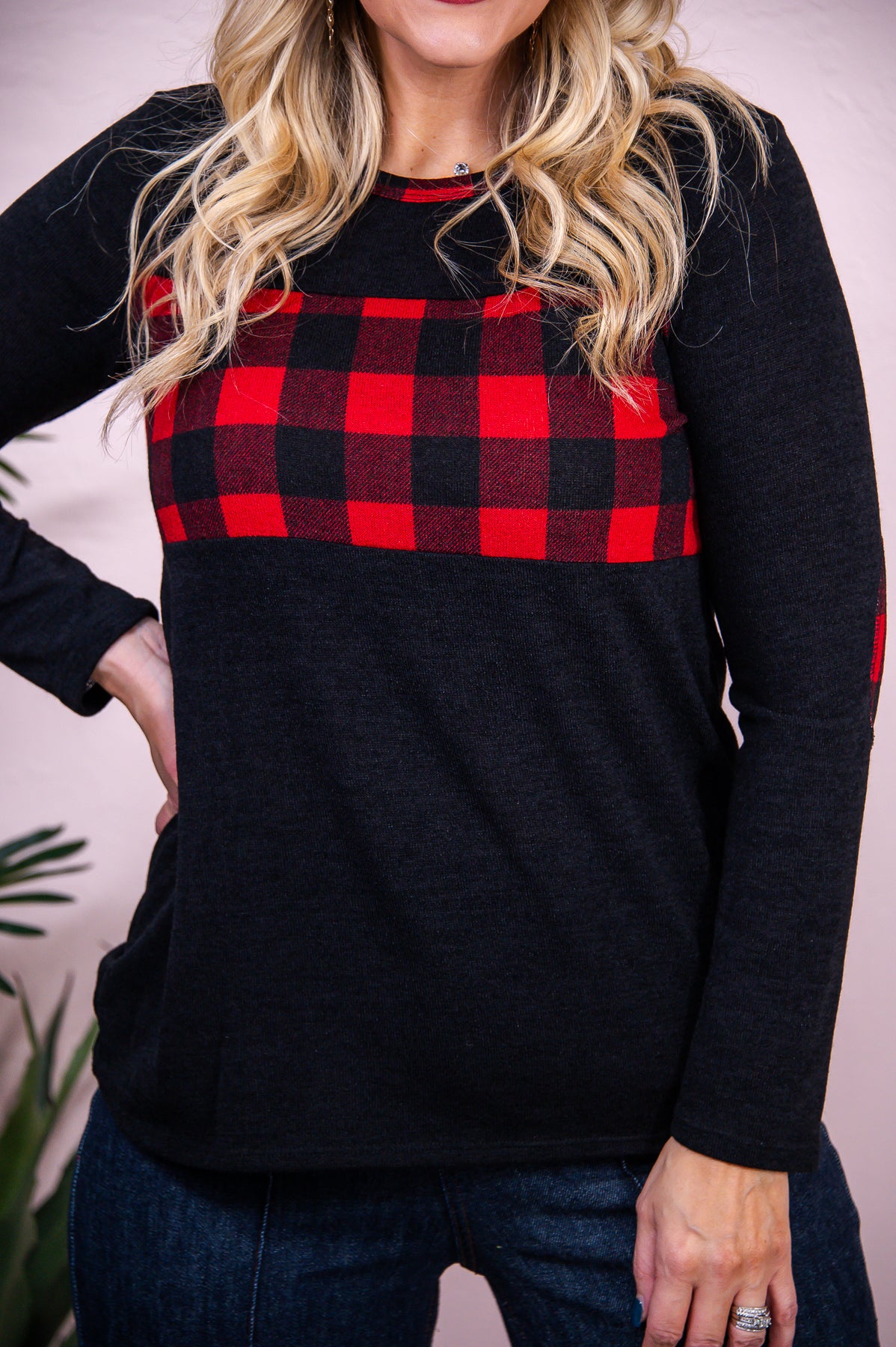 The Story Of Christmas Black/Red Checkered Top - T8354BK