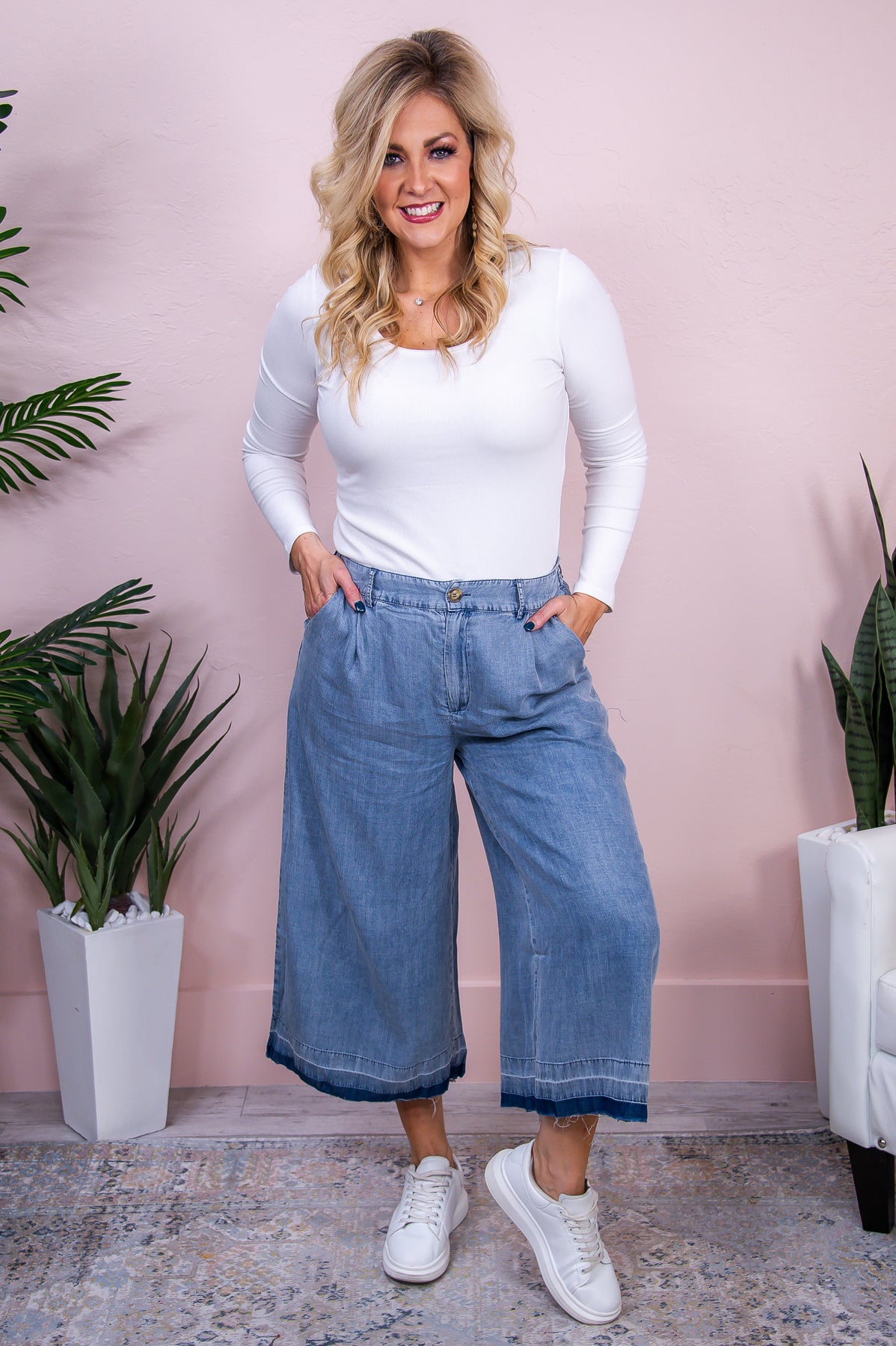 Caution To The Wind Denim Blue Solid Cropped Pants - PNT1522DBL