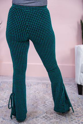 Fashion Changes Style Remains Teal Houndstooth Flare Pants - PNT1529TE
