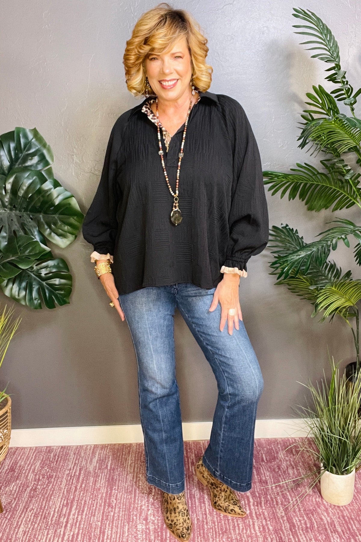 Classy But Savage Black Top - S008BK