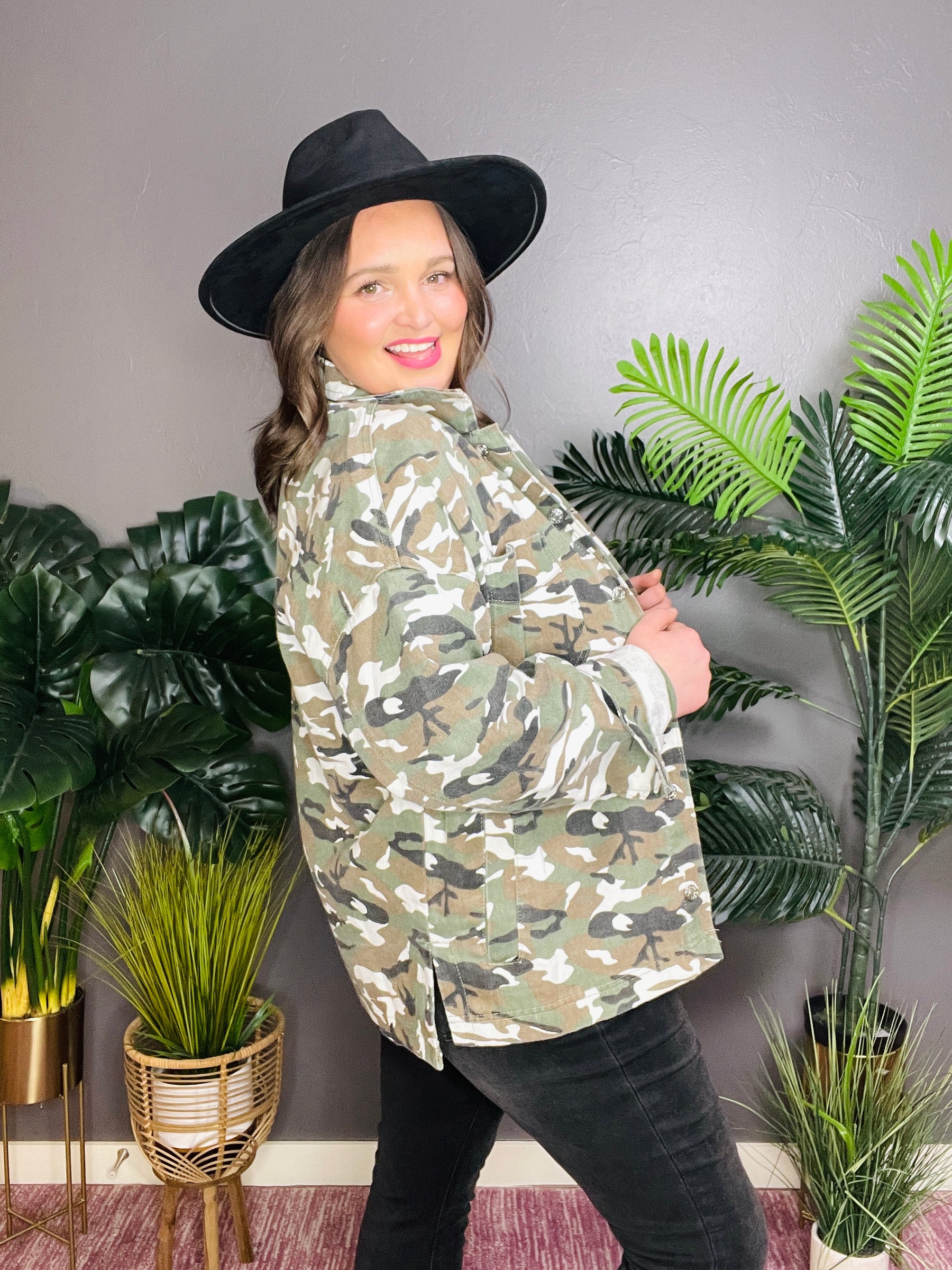 Run With It Camo Jacket - OT056CM