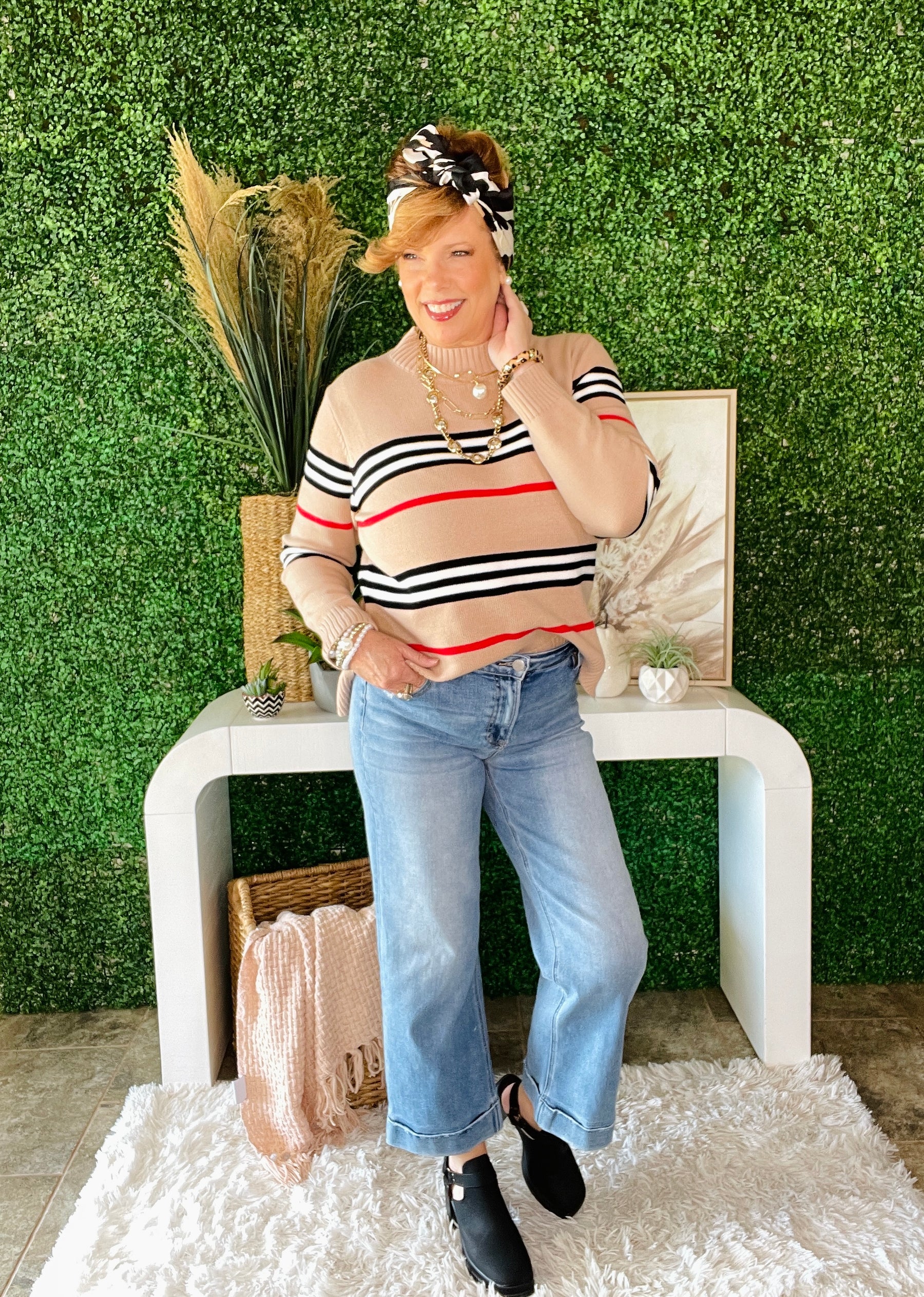 Paige Mid Rise Crop Straight Jeans