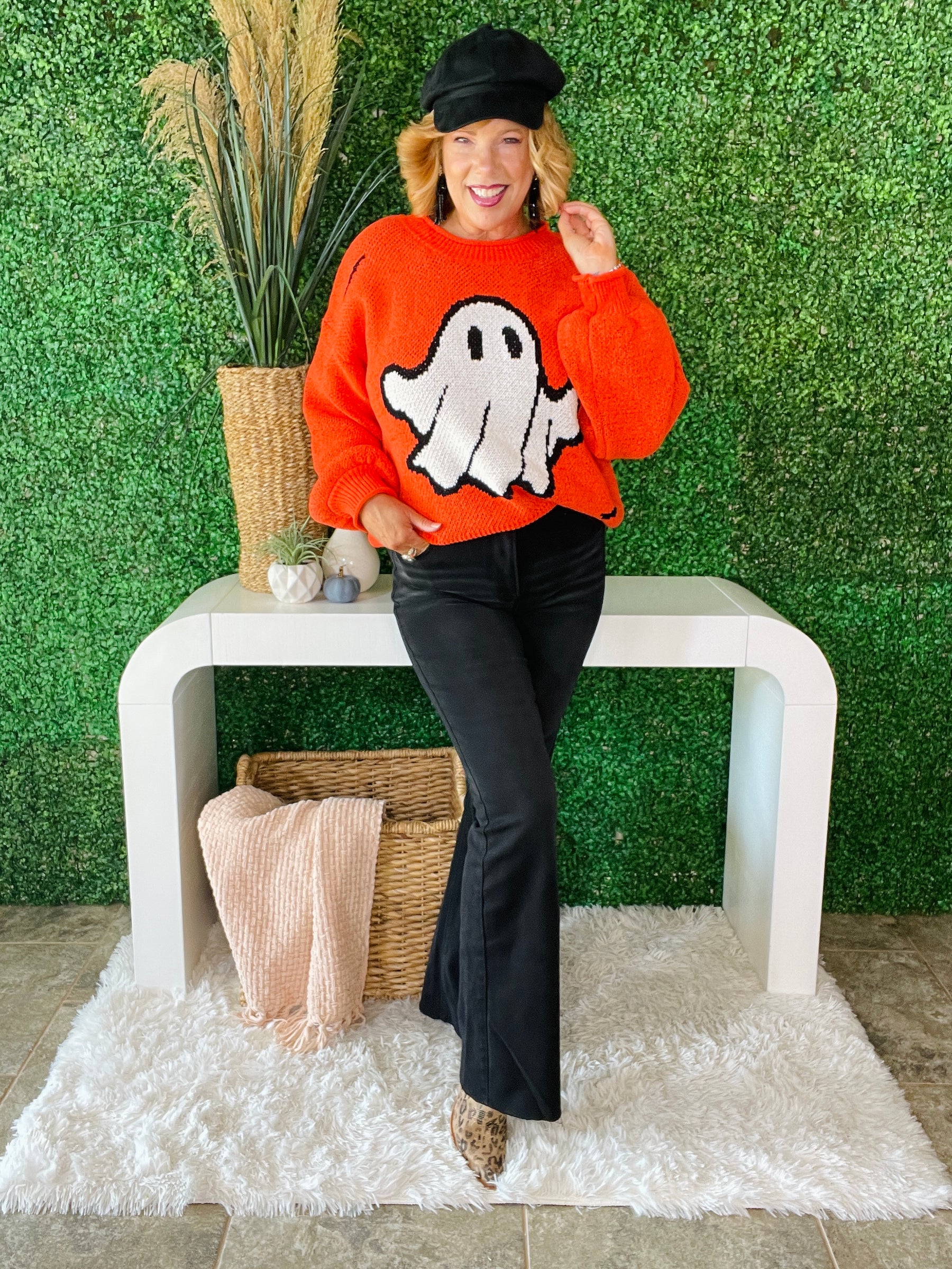 Hey Boo Halloween Sweater ~ S002OR