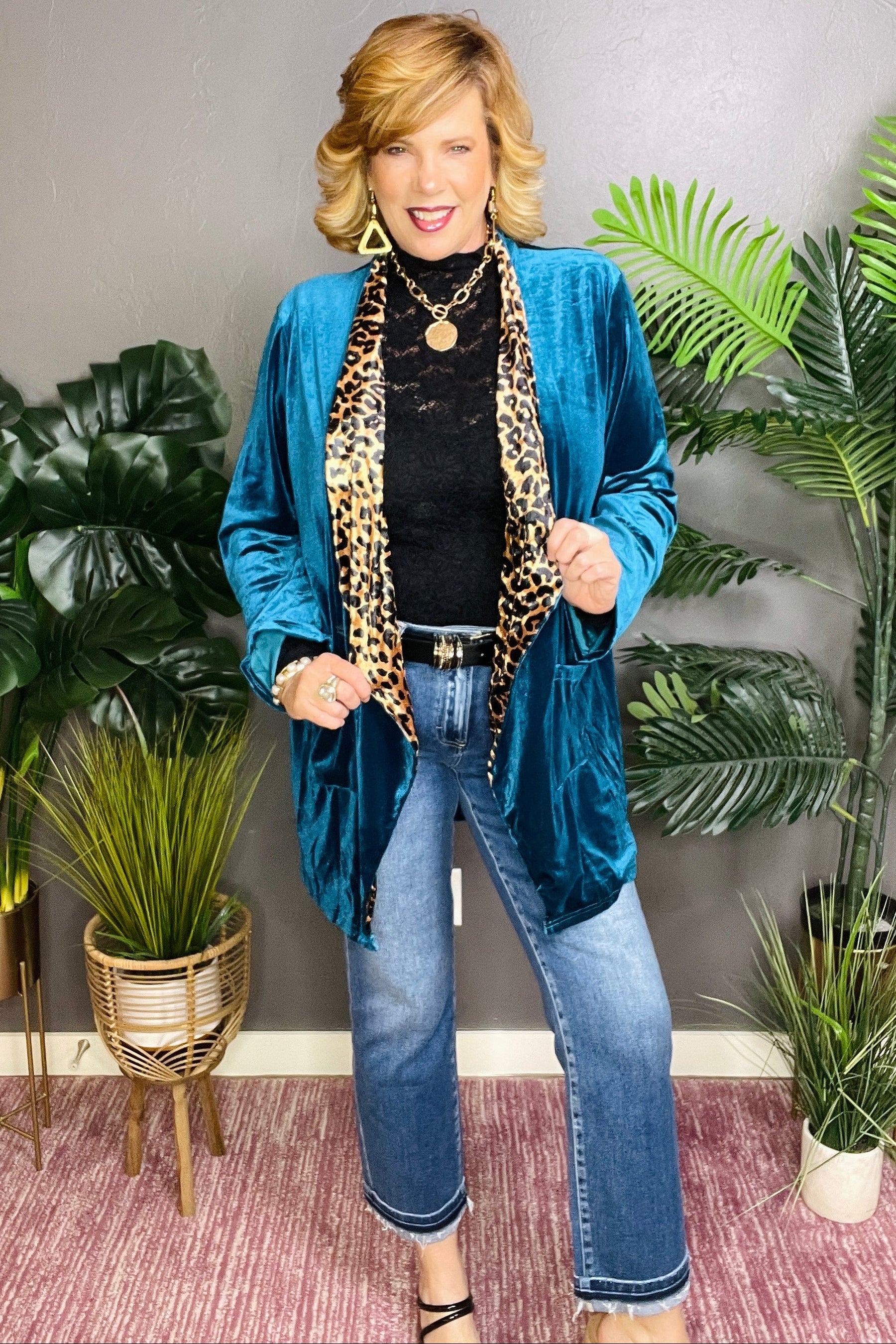 Fierce By Nature Teal Velvet Cardigan - OT083TE