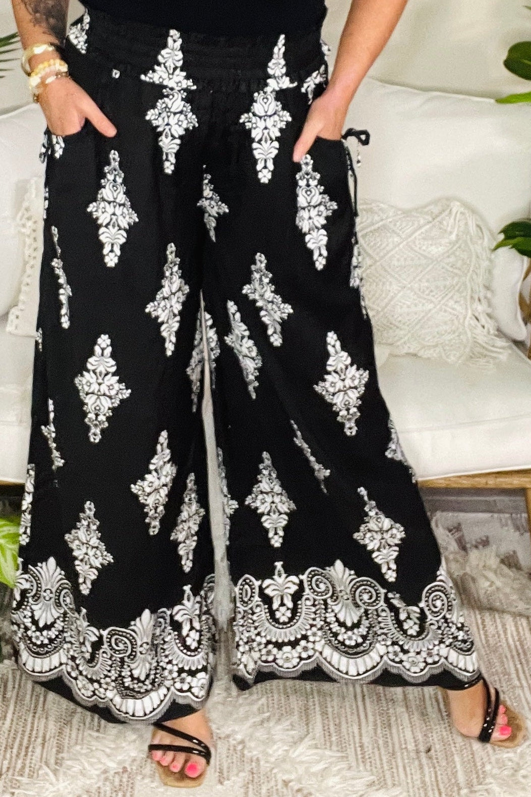 Villa Vibes Black Pants - P141BK