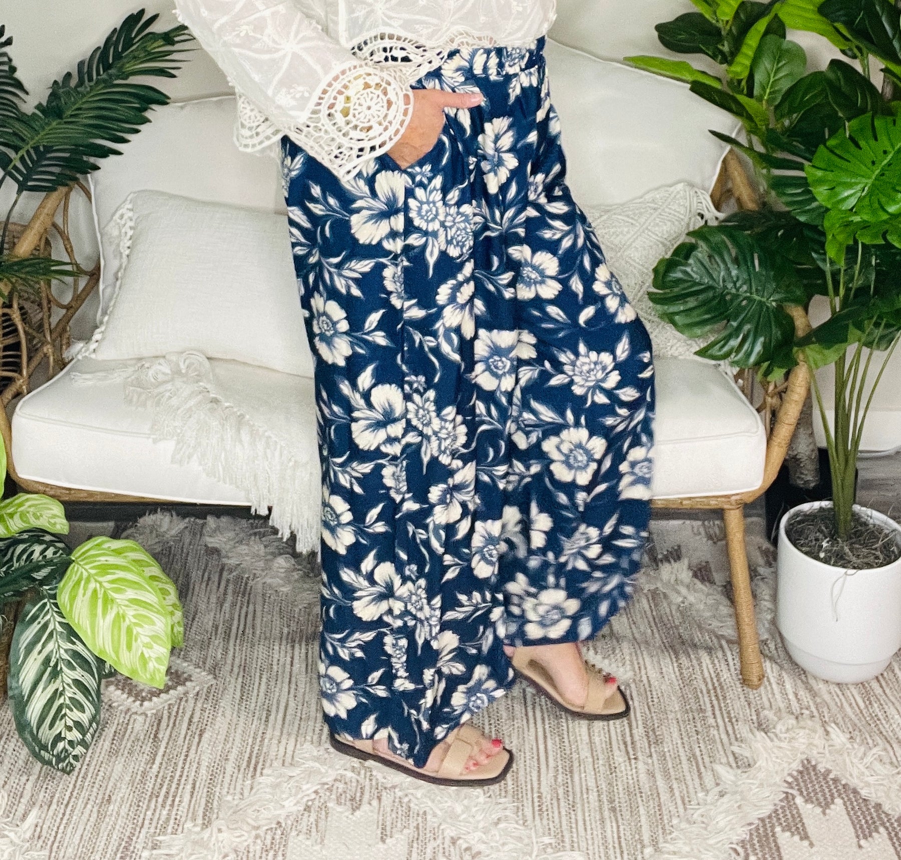 Keep On Going Wide Leg Pant - P063NV