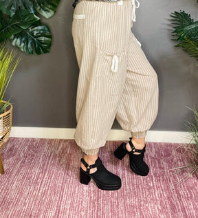 Bows For Days Lantern Pants - P002TA