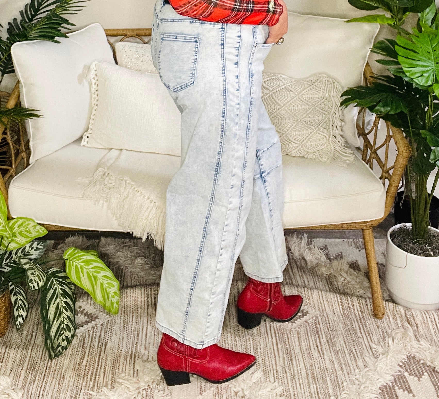 Cool Girl Denim Barrel Jeans