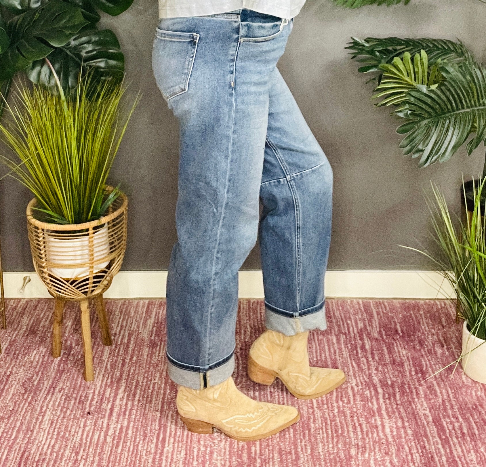 Chloe Slouchy Crop Barrel Cuffed Jeans