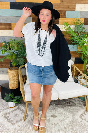 Pinkies Up Knit Top in White