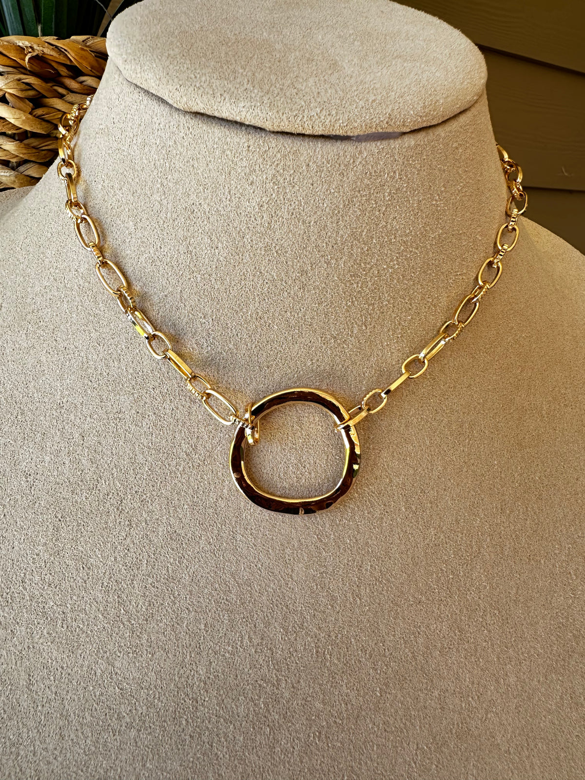 Gold Circle Necklace - N010GO