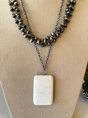 Navajo Beads With Large White Rectangle Pendant - N030WH