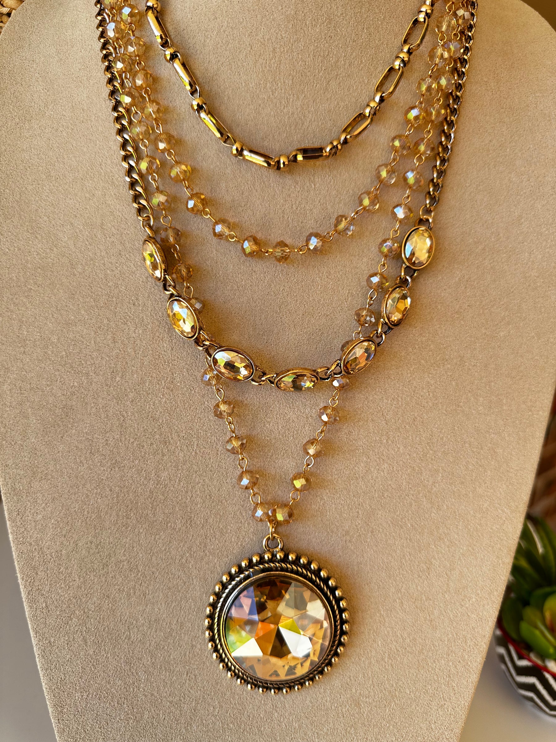 Gold Beaded Layer Necklace - N019GO