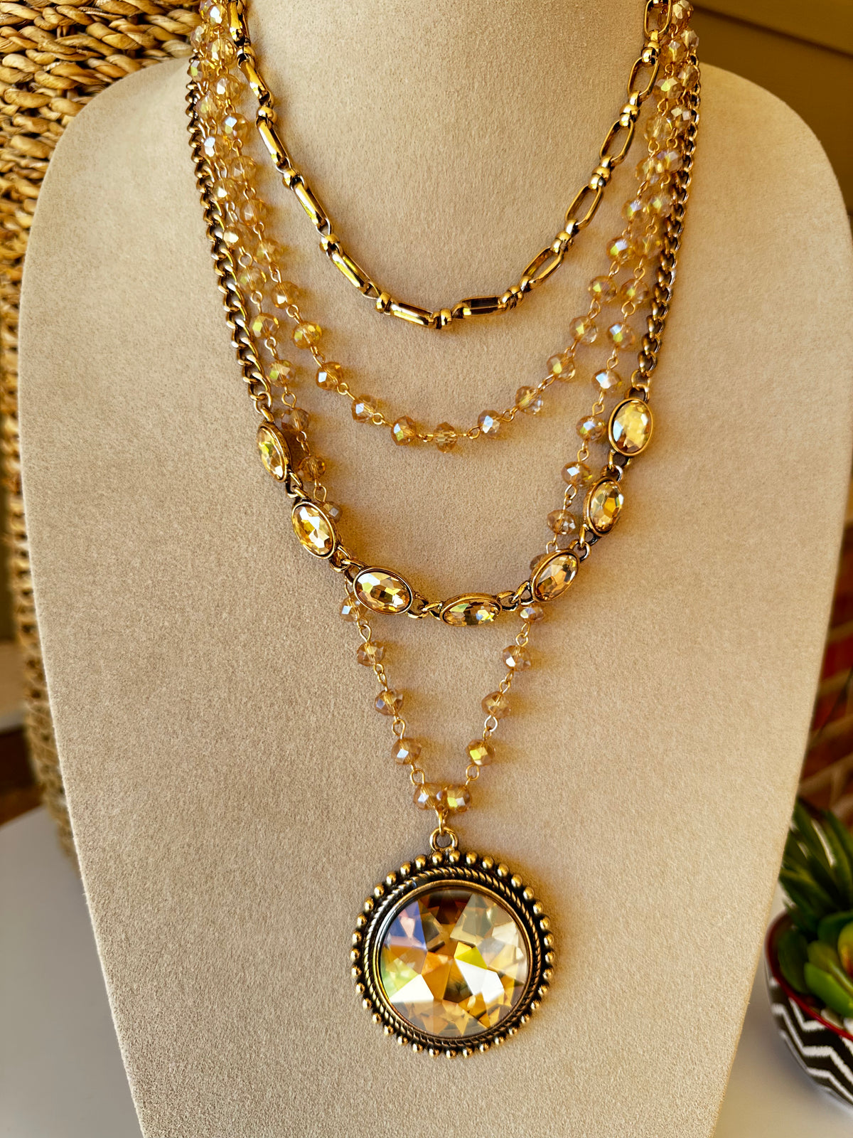 Gold Beaded Layer Necklace - N019GO