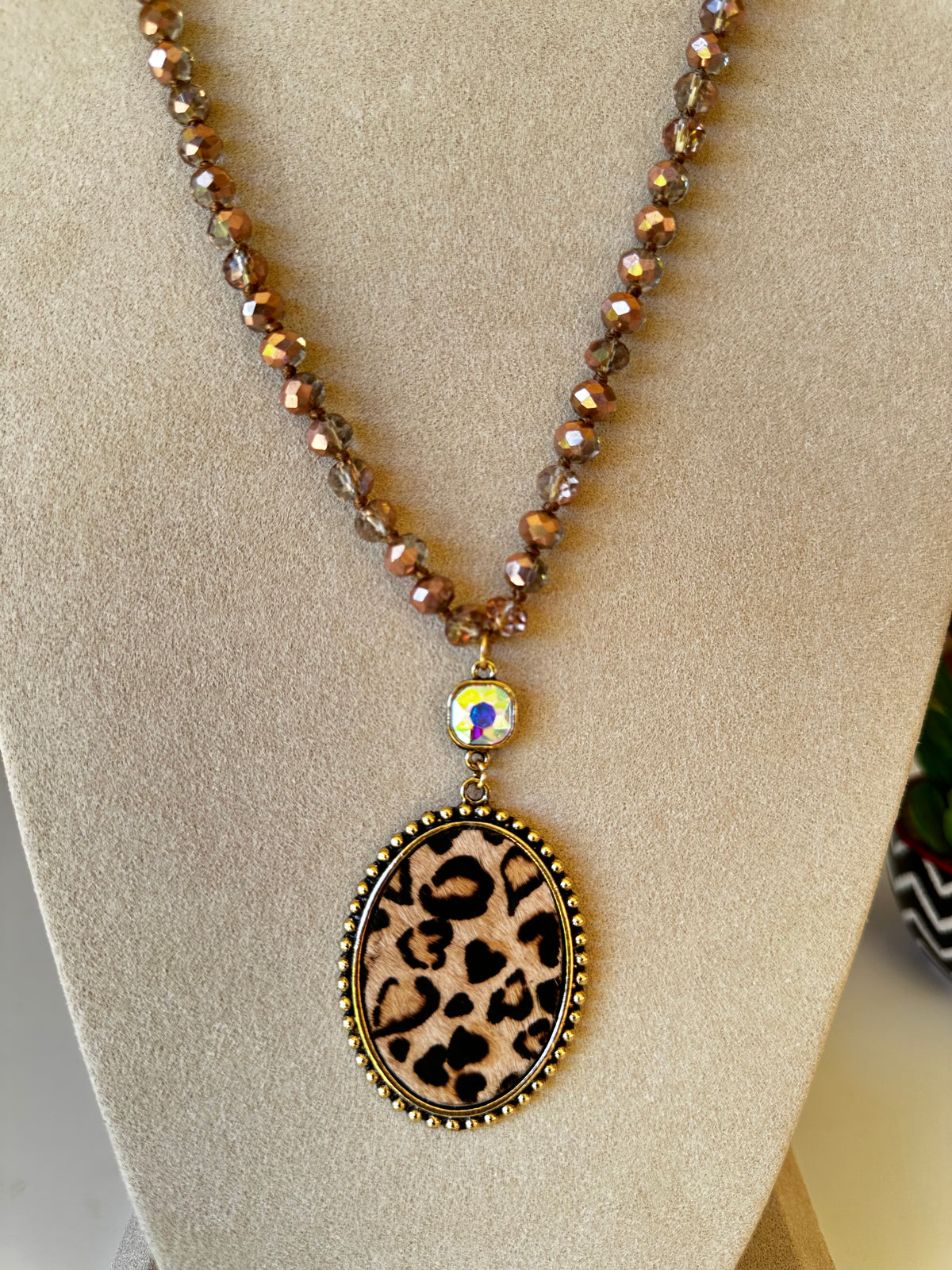 Animal Print Beaded Necklace - N020LE