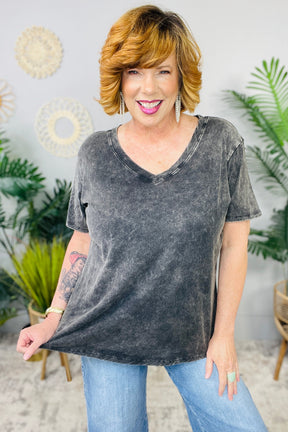 Easy Days Washed Short Sleeve V-Neck Top T11258BK
