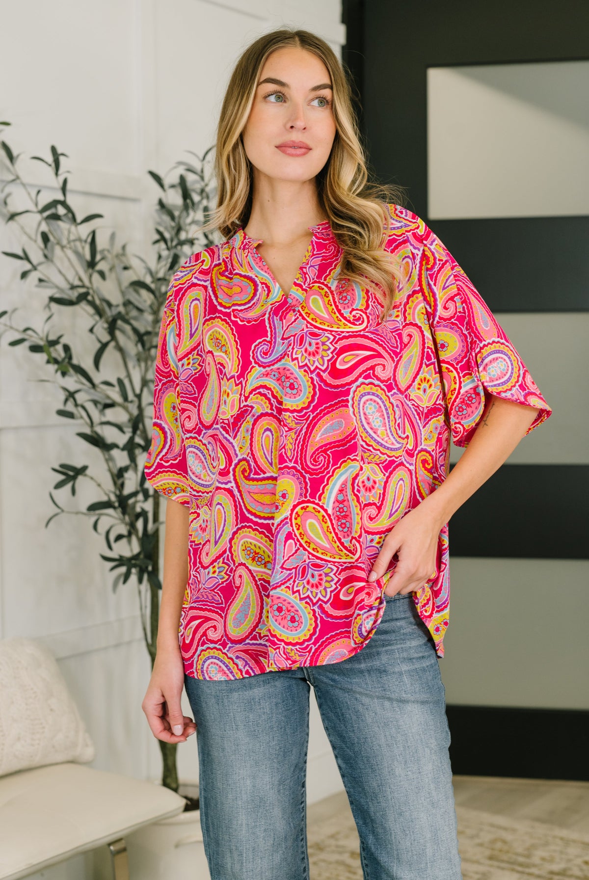 Lizzy Breeze Top in Hot Pink Paisley