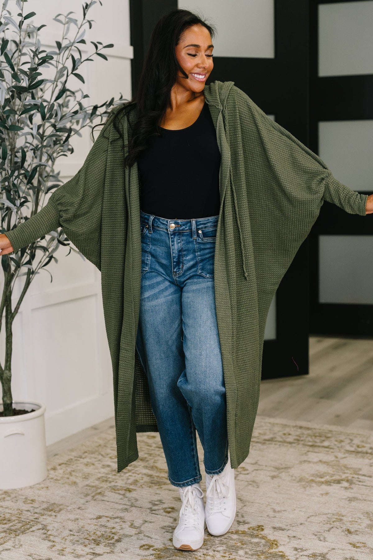 Pamper Travel Hooded Cardigan in Olive