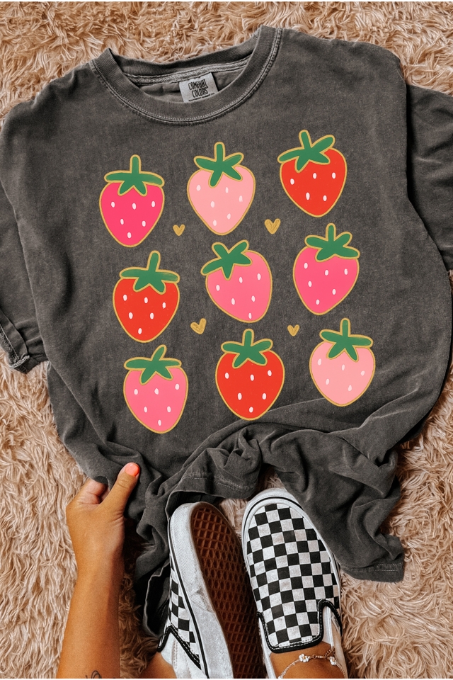 Strawberries! Graphic Tee