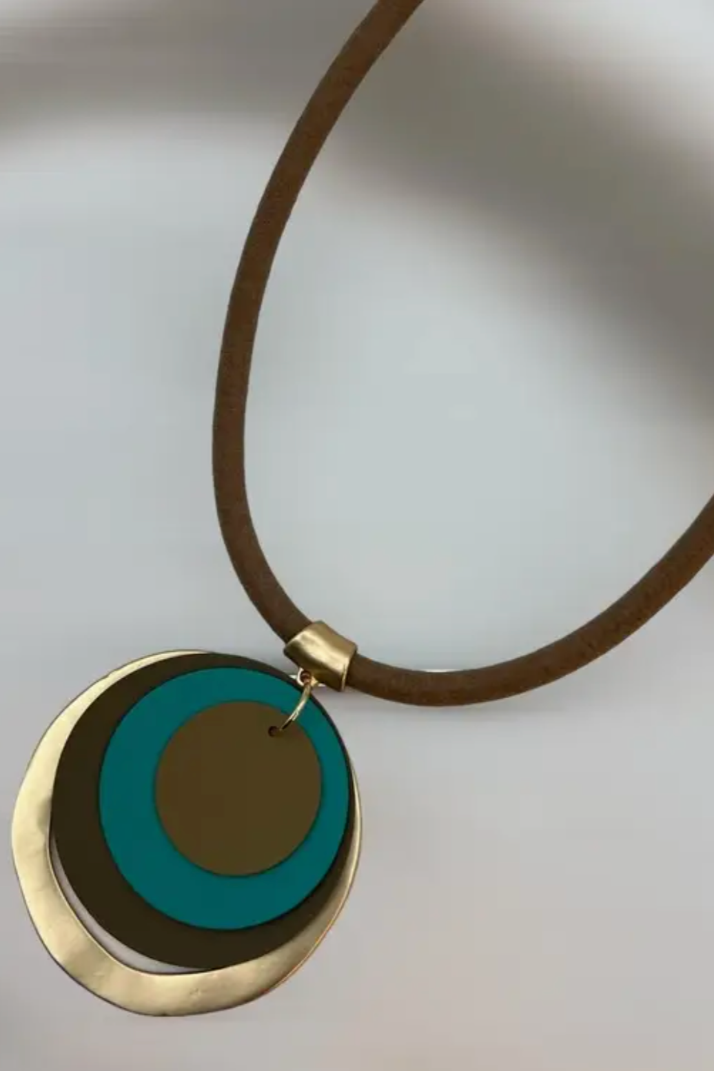 Gold/Brown/Teal Metal Circles Pendant on Brown Cord Necklace - NEK4424GD