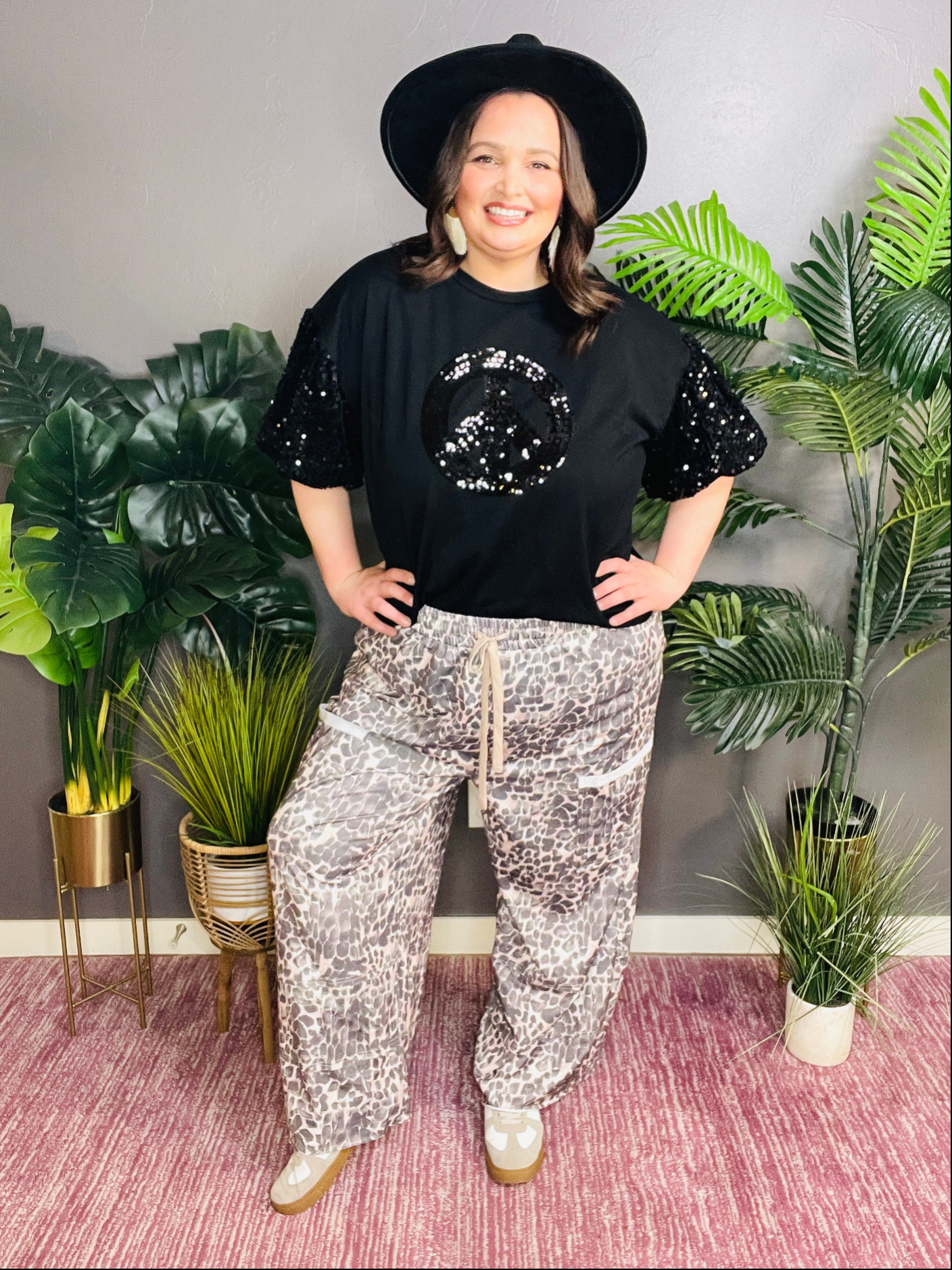 Catch Me In Chill Mode Raw Edge Pants - P058LE