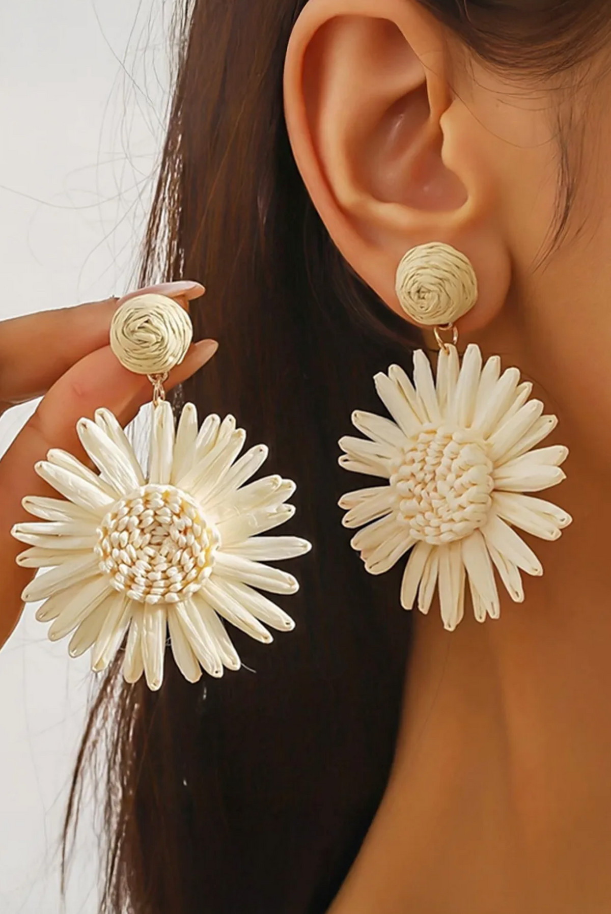 Boho Raffia Sunflower Earrings - E092IV