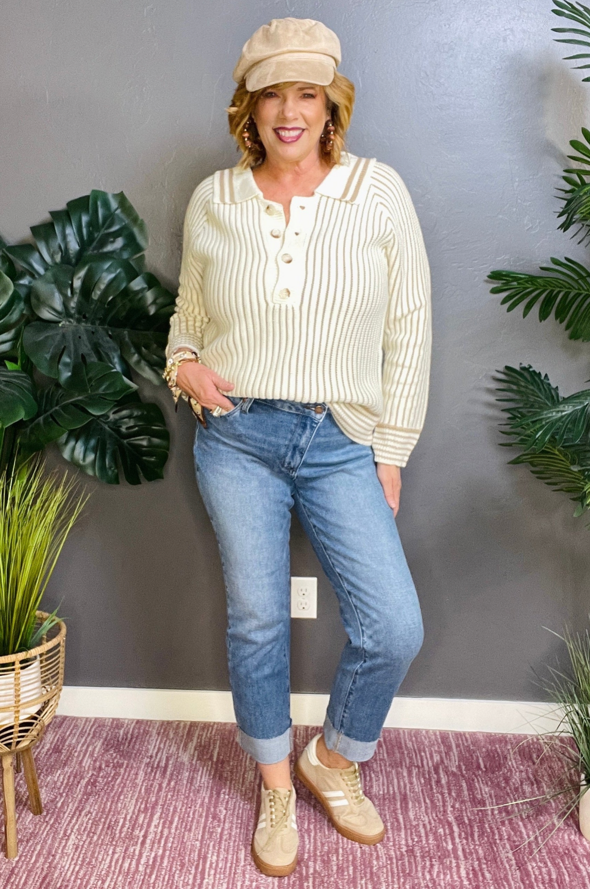 Sloane High Waist Criss-cross Jeans - J055DN