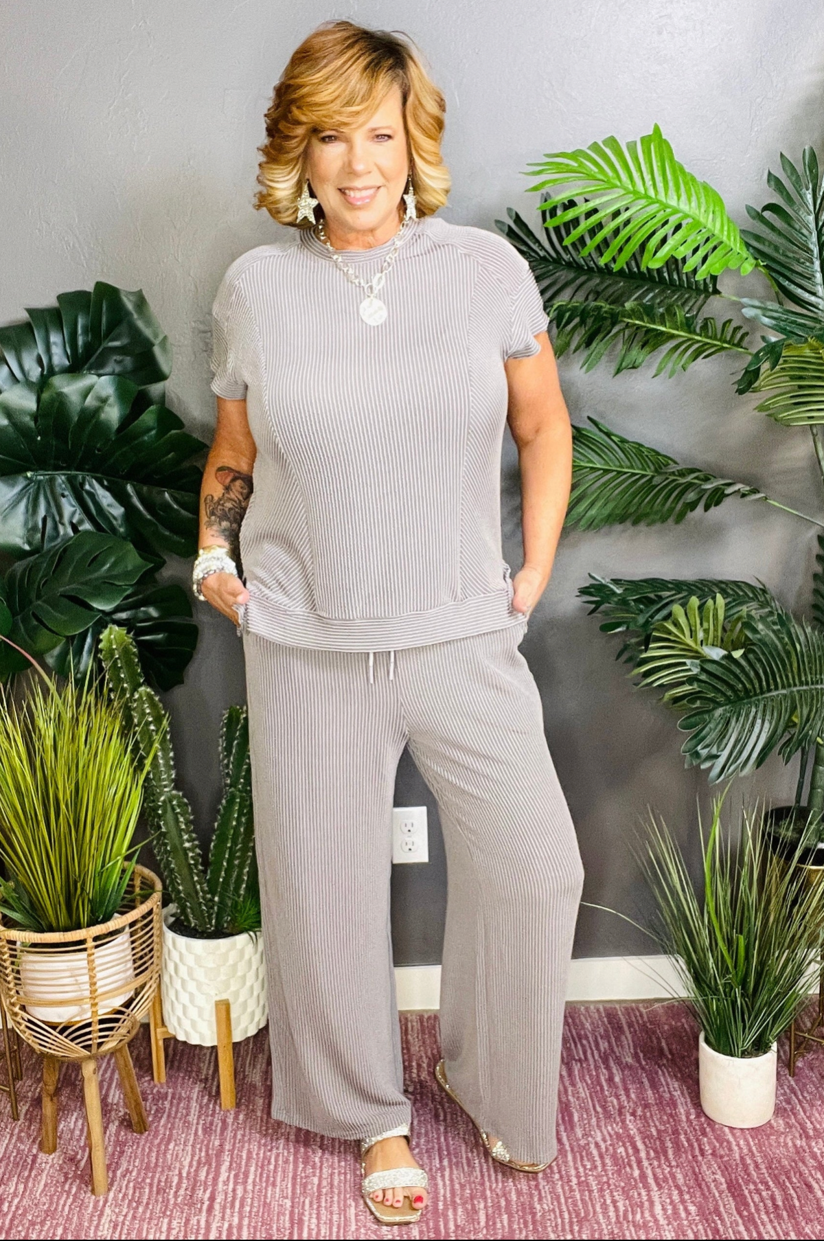 Setting The Scene Gray Top And Pant Set - SET114GR