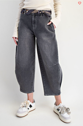 Living On The Edge Jeans - J098BD