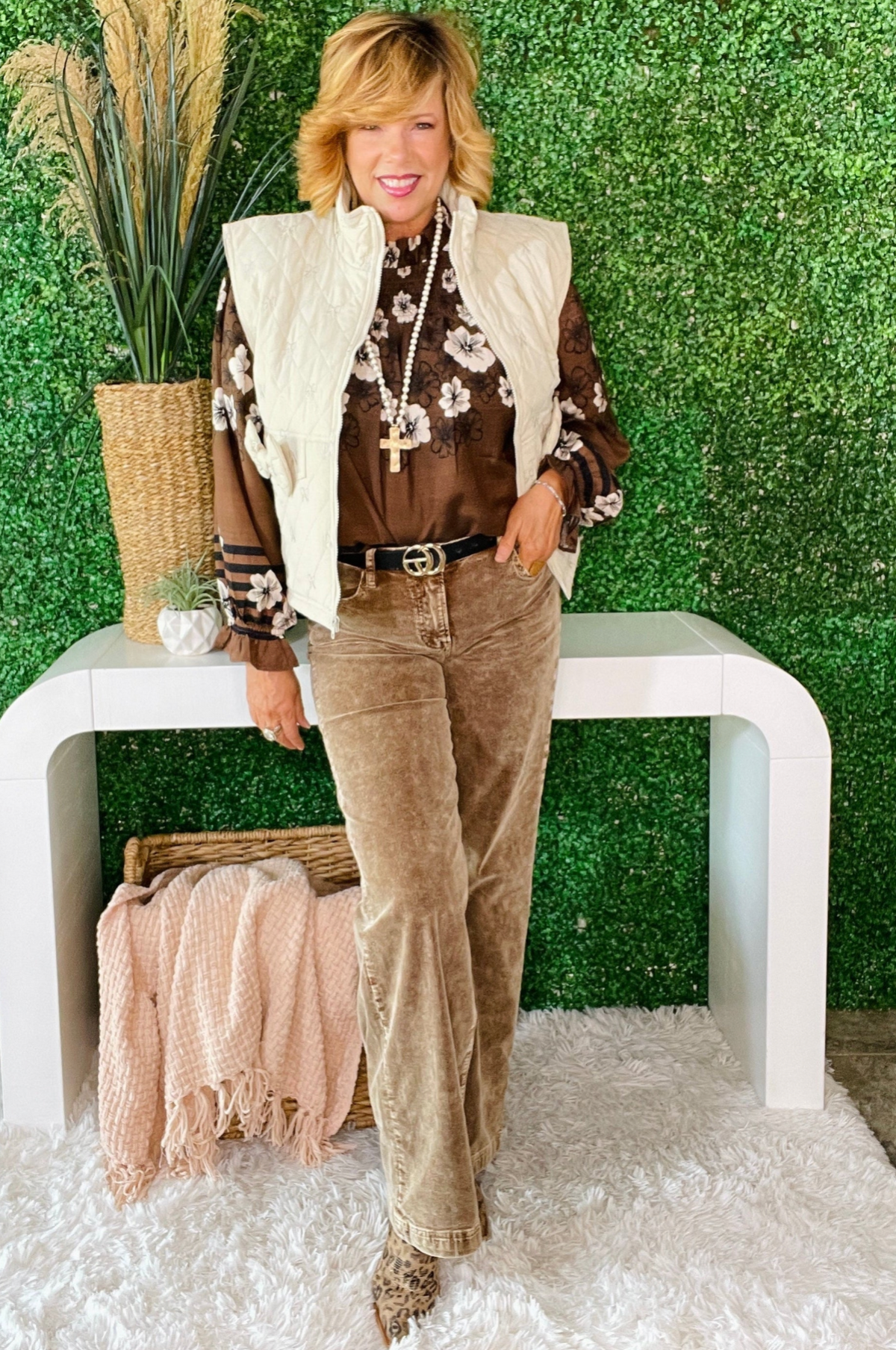 Put A Bow On It Quilted Vest - OT091CM