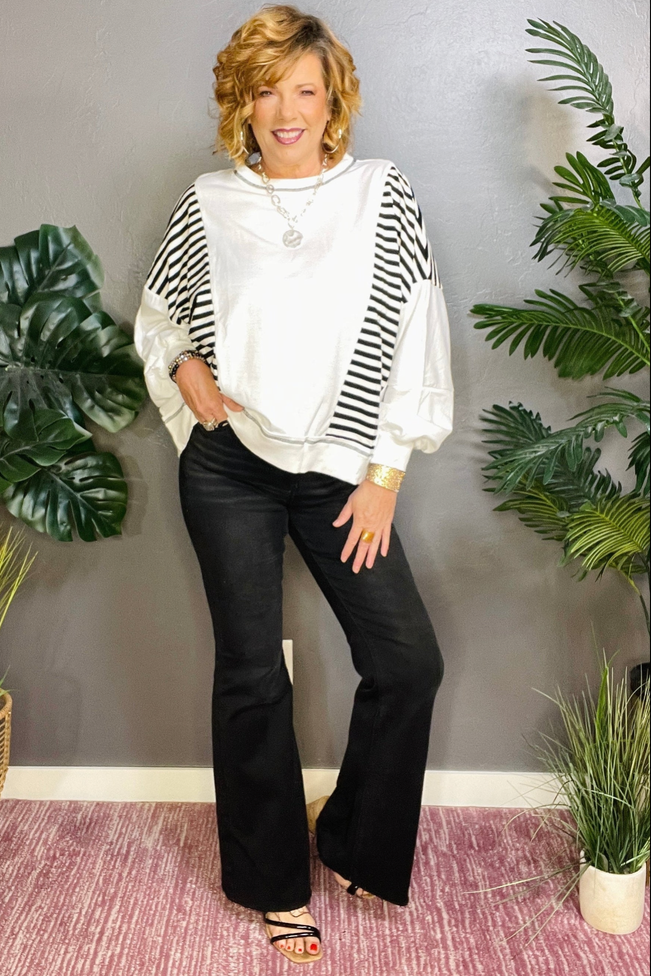 Show Your Stripes Oversize Sweatshirt - S199WH