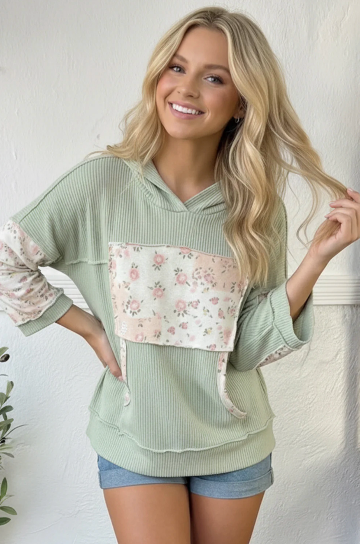 Happy Little Details Sage Pullover