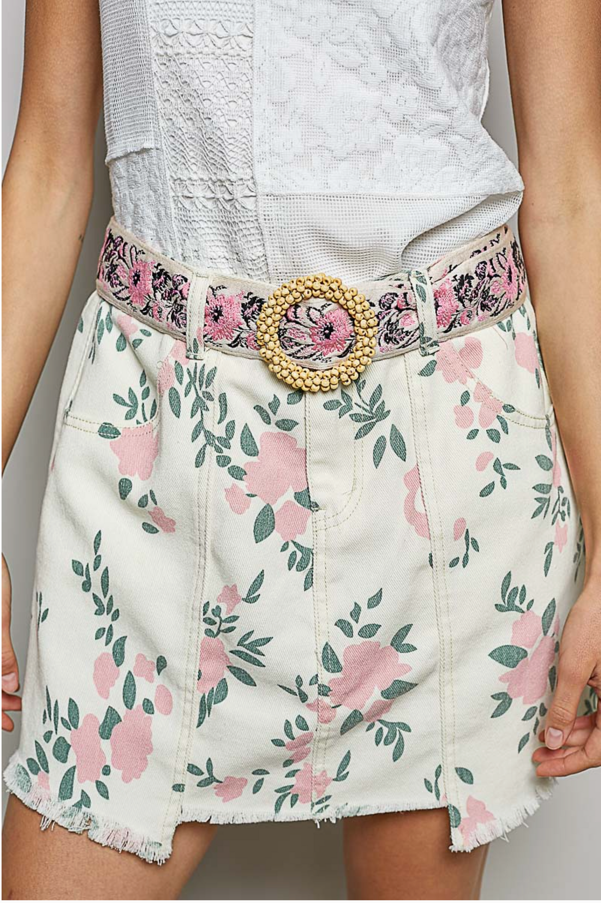 Beaded Round Buckle Floral Belt - BE017IV