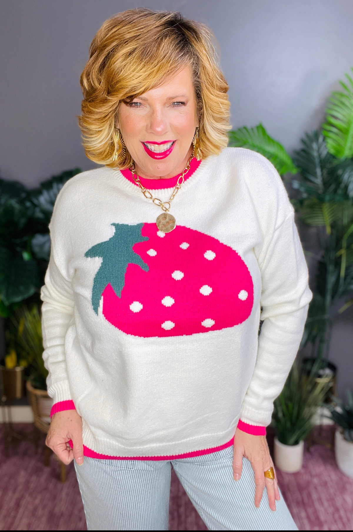 Strawberry Kisses White Sweater - S528WH