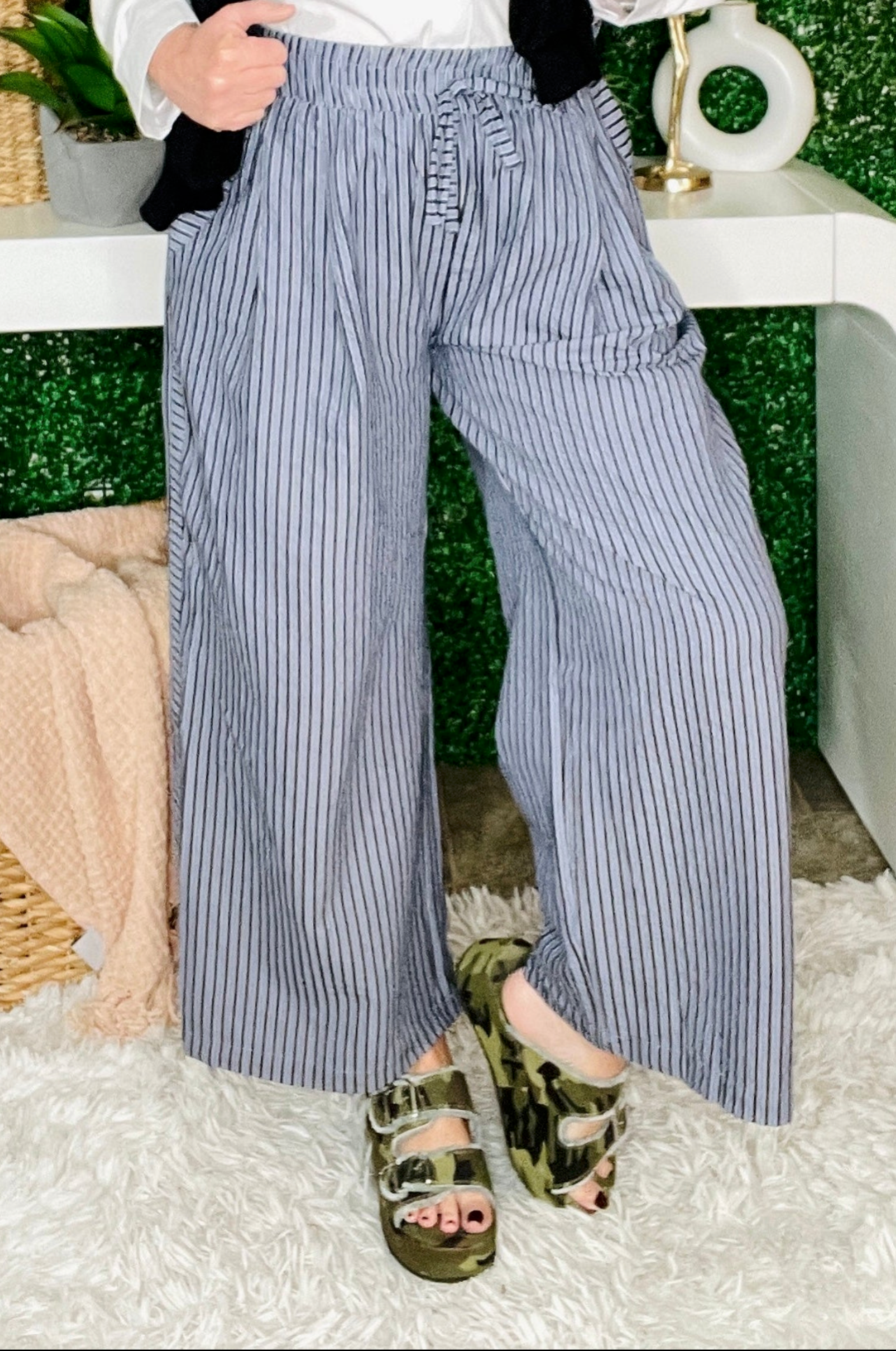 Easy Stripe Style Pants - P099NV
