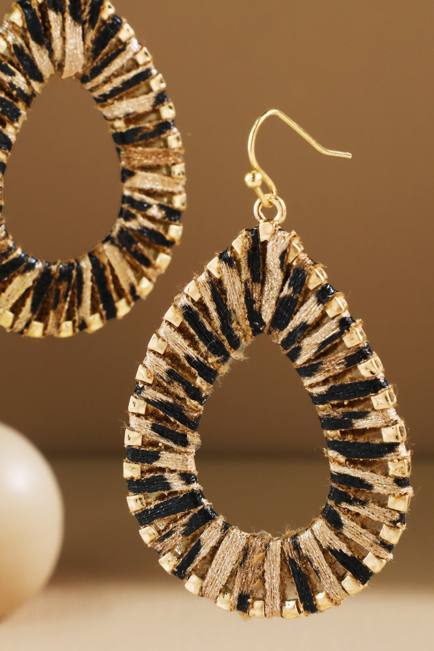 Woven Teardrop Cutout Earrings - E110LE