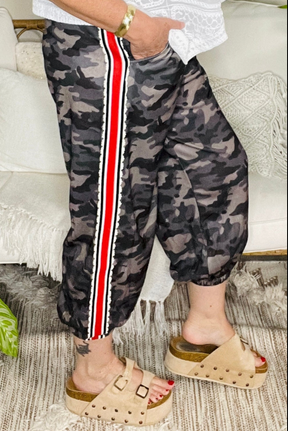 Hide And Seek Green Camouflage Striped Side Panel Pants - P118CAM