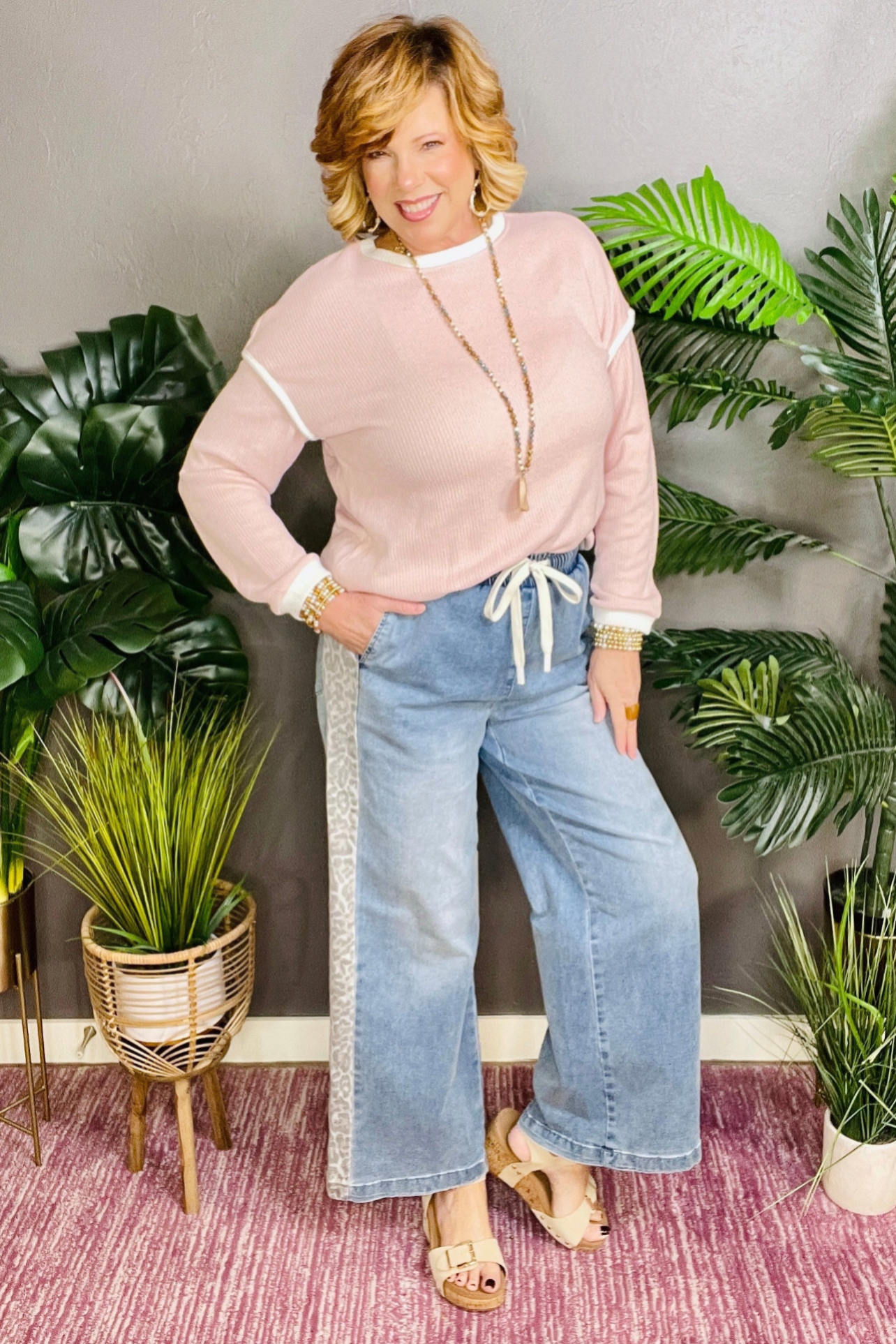 Side Of Wild Wide Leg Leopard Jeans - J079DN